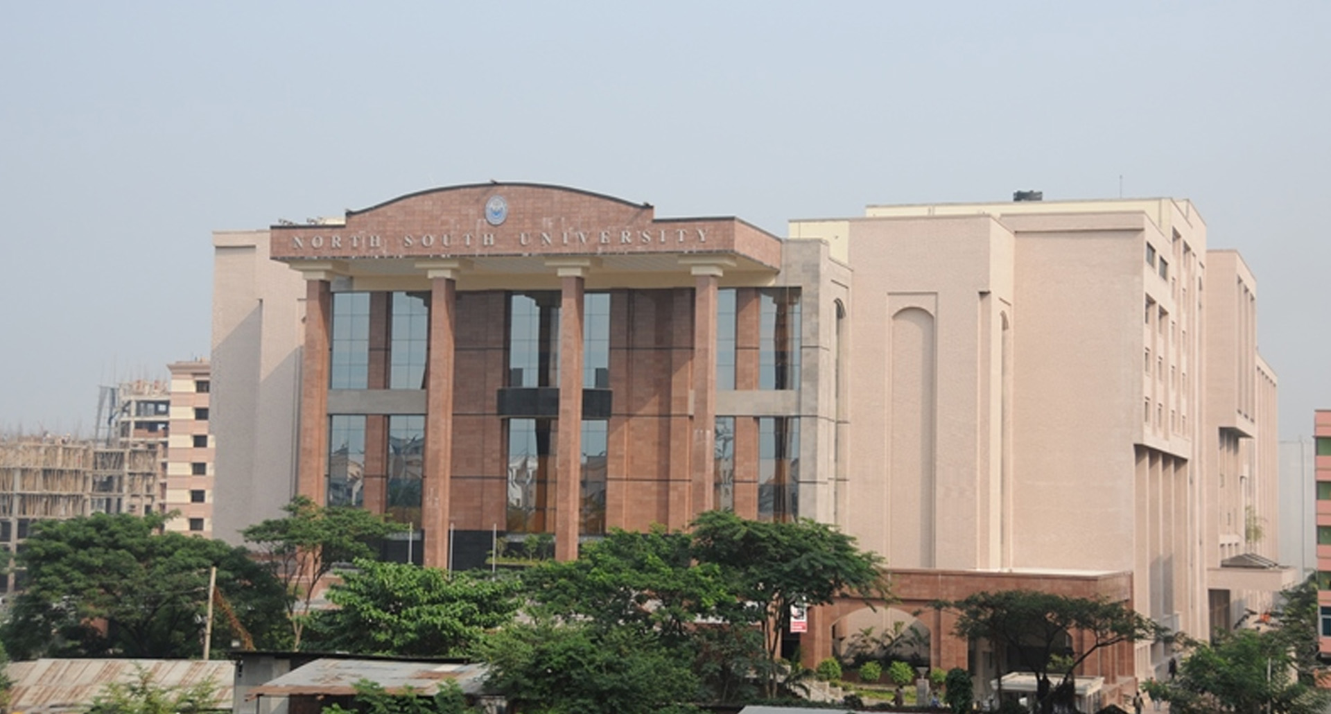 North South University (NSU)